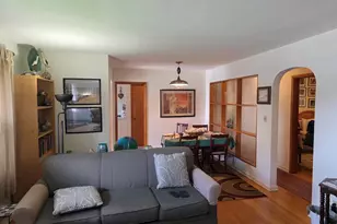 950 Lincoln St, Hobart, IN 46342 - Photo 9
