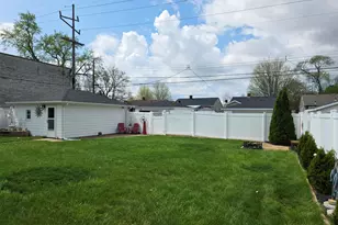 950 Lincoln St, Hobart, IN 46342 - Photo 23