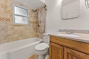 7021 Osborn Ave, Hammond, IN 46323 - Photo 5