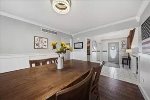 426 Laurel Ln, Valparaiso, IN 46385 - Photo 13
