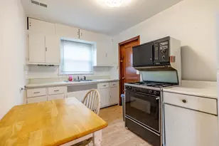 2392 Wheeler St, Gary, IN 46406 - Photo 5