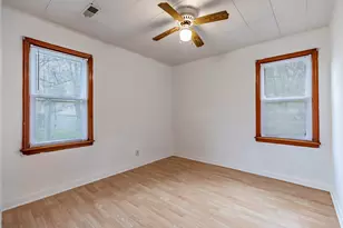 2392 Wheeler St, Gary, IN 46406 - Photo 11