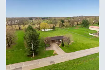 1835 W 300 N, La Porte, IN 46350 - Photo 1