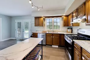 1835 W 300 N, La Porte, IN 46350 - Photo 11