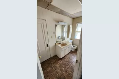 301 W 43rd Avenue, Gary, IN 46408 - Photo 29