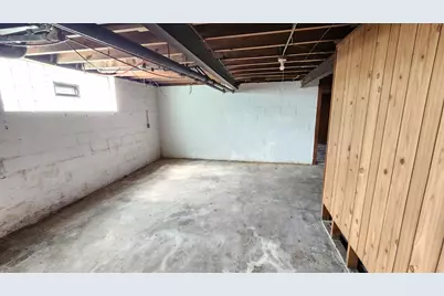 301 W 43rd Avenue, Gary, IN 46408 - Photo 39