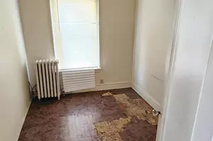 301 W 43rd Ave, Gary, IN 46408 - Photo 37