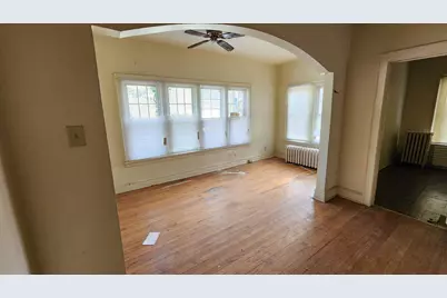 301 W 43rd Avenue, Gary, IN 46408 - Photo 23