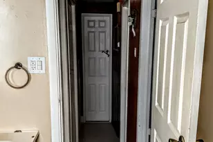 621 Superior St, Michigan City, IN 46360 - Photo 5