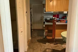 621 Superior St, Michigan City, IN 46360 - Photo 13