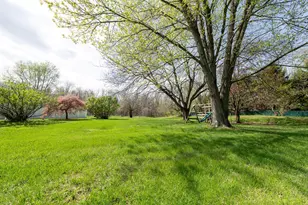 906 Honeysuckle Ln, Michigan City, IN 46360 - Photo 31