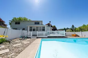 906 Honeysuckle Ln, Michigan City, IN 46360 - Photo 51
