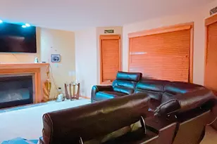 10409 Adler Cove, Saint John, IN 46373 - Photo 17