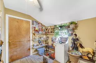 1421 Roberts Ave, Whiting, IN 46394 - Photo 15