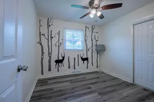 5550 Evergreen Ave, Portage, IN 46368 - Photo 9