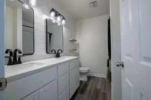 5550 Evergreen Ave, Portage, IN 46368 - Photo 13