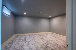5550 Evergreen Ave, Portage, IN 46368 - Photo 19