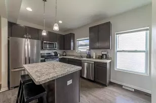 12724 Rutledge St, Crown Point, IN 46307 - Photo 7