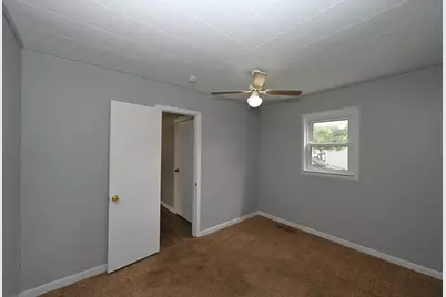 911 N Hathaway Street, Winamac, IN 46996 - Photo 19