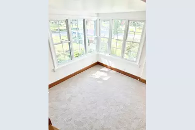 303 E Porter Avenue, Chesterton, IN 46304 - Photo 3