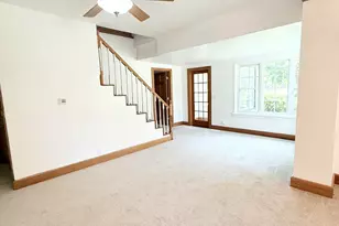 303 E Porter Ave, Chesterton, IN 46304 - Photo 5