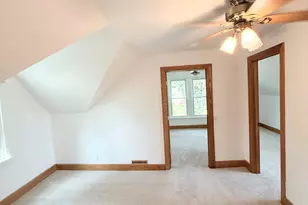 303 E Porter Ave, Chesterton, IN 46304 - Photo 19