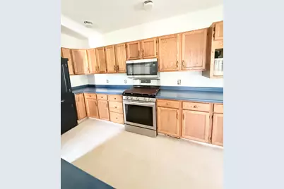 303 E Porter Avenue, Chesterton, IN 46304 - Photo 11