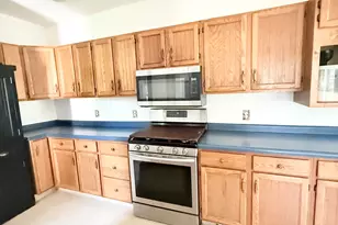 303 E Porter Ave, Chesterton, IN 46304 - Photo 11