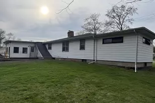 1034 Woodlawn Ave, Michigan City, IN 46360 - Photo 5