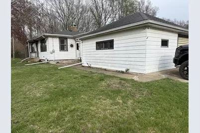 1034 Woodlawn Avenue, Michigan City, IN 46360 - Photo 5