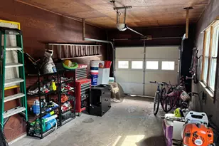 905 Plain St, La Porte, IN 46350 - Photo 13