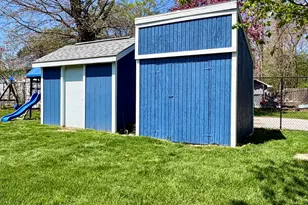 632 S Dickson St, Michigan City, IN 46360 - Photo 23
