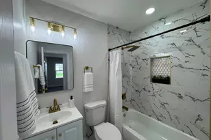 2401 W 6th Ave, Gary, IN 46404 - Photo 11