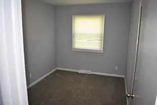 1415 W 62nd Ave, Merrillville, IN 46410 - Photo 9