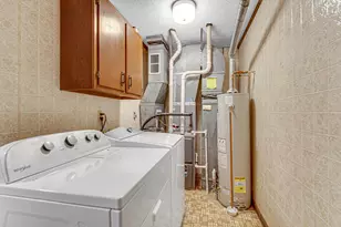 1588 W Severs Rd, La Porte, IN 46350 - Photo 23