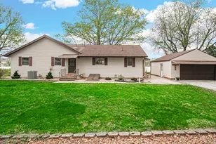 1588 W Severs Rd, La Porte, IN 46350 - Photo 27