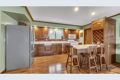 1588 W Severs Road, La Porte, IN 46350 - Photo 9