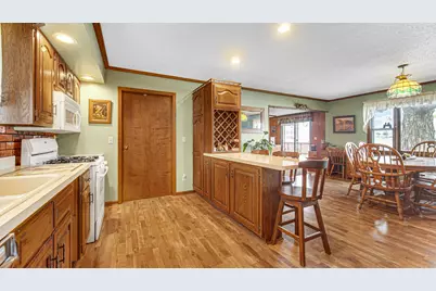 1588 W Severs Road, La Porte, IN 46350 - Photo 11