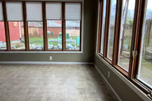 8245 Baring Ave, Munster, IN 46321 - Photo 15
