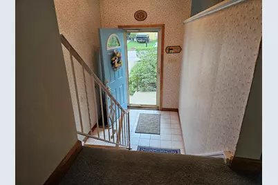 417 Laurel Drive, Michigan City, IN 46360 - Photo 5