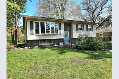 417 Laurel Drive, Michigan City, IN 46360 - Photo 3
