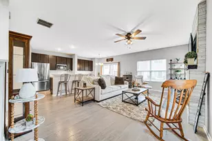 11150 Putnam Dr, Crown Point, IN 46307 - Photo 5