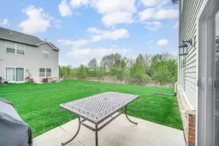 11150 Putnam Dr, Crown Point, IN 46307 - Photo 17