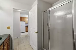 9735 Wildwood Ct, Highland, IN 46322 - Photo 19