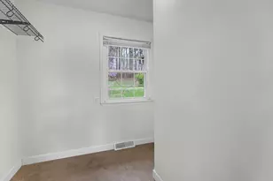 820 N 350 E, Valparaiso, IN 46383 - Photo 25
