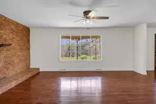 820 N 350 E, Valparaiso, IN 46383 - Photo 15
