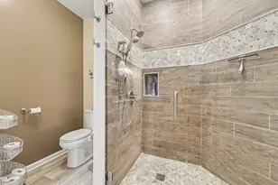 13246 E Lakeshore Dr, Cedar Lake, IN 46303 - Photo 17