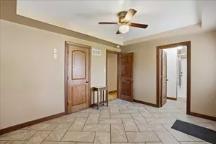 9937 Delaware Pl, Highland, IN 46322 - Photo 11