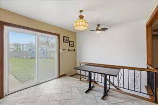 9937 Delaware Pl, Highland, IN 46322 - Photo 9