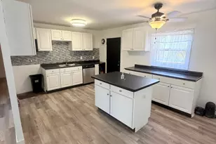 705 Plymouth Ct, Michigan City, IN 46360 - Photo 3